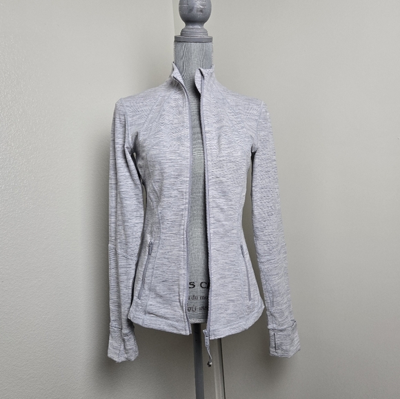 Lululemon Define Jacket, Wee Are From Space in Ice Grey Alpine White Size 8 - Picture 6 of 16